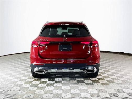 2026 Mercedes-Benz GLC 300 Base