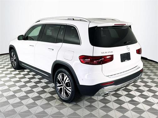2025 Mercedes-Benz GLB 250 Base