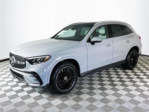 2025 Mercedes-Benz GLC 300 Base