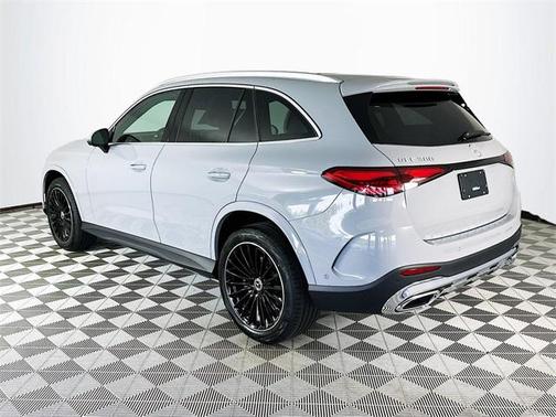 2025 Mercedes-Benz GLC 300 Base