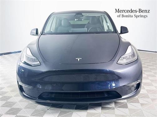 2024 Tesla Model Y Long Range Dual Motor All-Wheel Drive