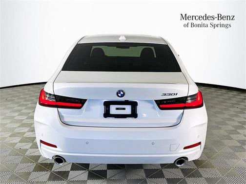 2024 BMW 330 i