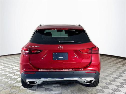 2025 Mercedes-Benz GLA 250 Base