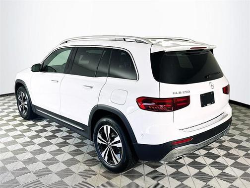 2025 Mercedes-Benz GLB 250 Base