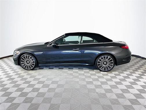 2026 Mercedes-Benz CLE 300 4MATIC Cabriolet