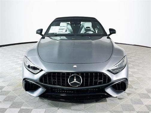 2025 Mercedes-Benz AMG SL 63 Base