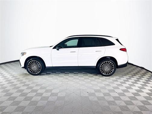 2026 Mercedes-Benz GLC 300 4MATIC