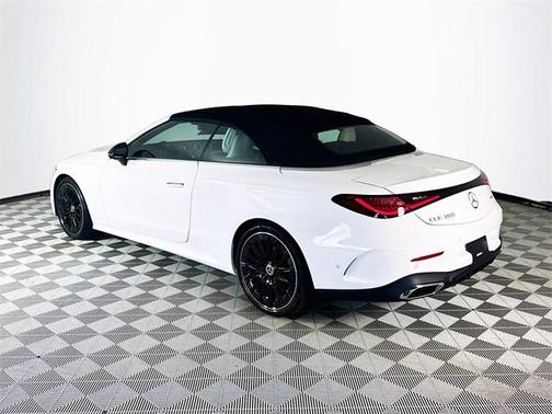 2026 Mercedes-Benz CLE 300 4MATIC Cabriolet