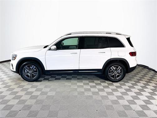 2025 Mercedes-Benz GLB 250 Base