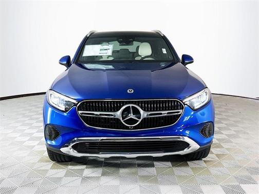 2026 Mercedes-Benz GLC 300 4MATIC