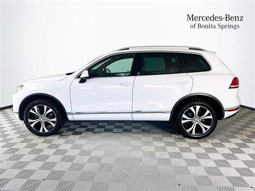 2017 Volkswagen Touareg V6 Wolfsburg Edition