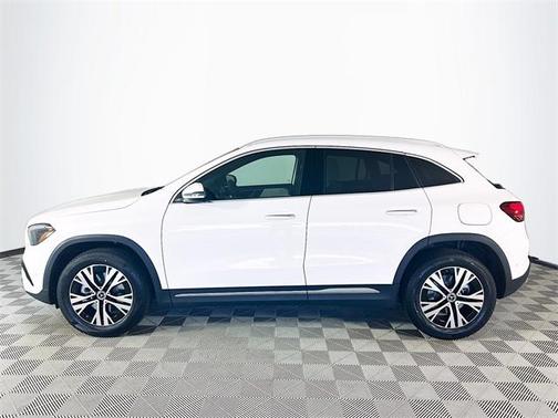 2025 Mercedes-Benz GLA 250 Base