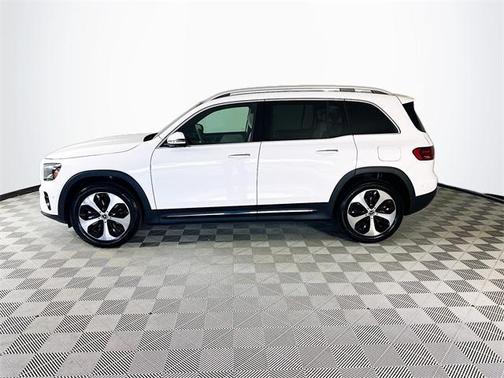 2025 Mercedes-Benz GLB 250 Base