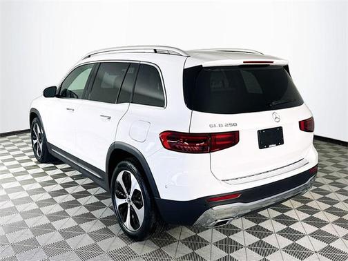 2025 Mercedes-Benz GLB 250 Base