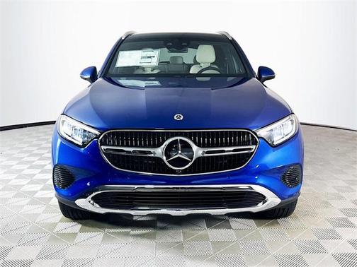 2026 Mercedes-Benz GLC 300 Base