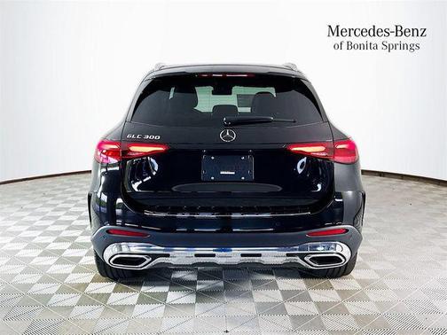Black 2026 Mercedes-Benz GLC 300 Base