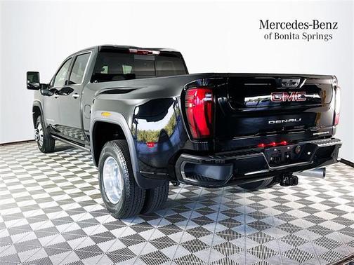 2024 GMC Sierra 3500 Denali