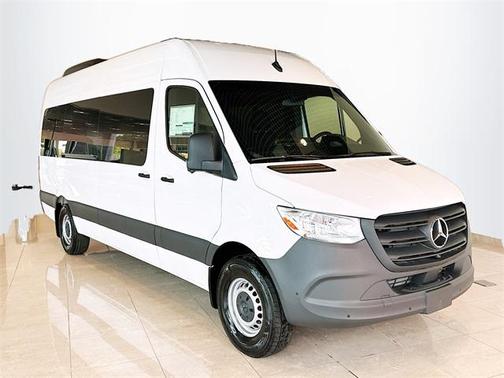 2025 Mercedes-Benz Sprinter 2500 High Roof