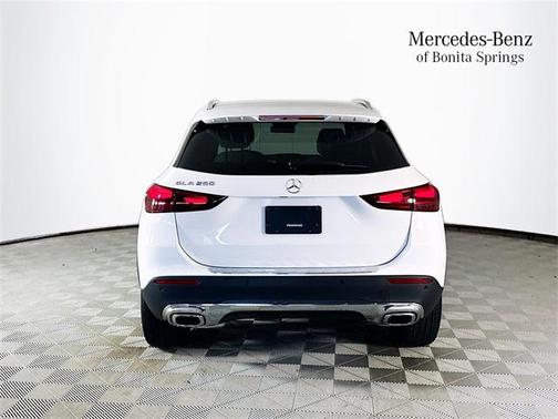 2025 Mercedes-Benz GLA 250 4MATIC