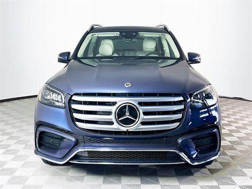 2026 Mercedes-Benz GLS 450 4MATIC