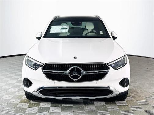 2026 Mercedes-Benz GLC 300 4MATIC