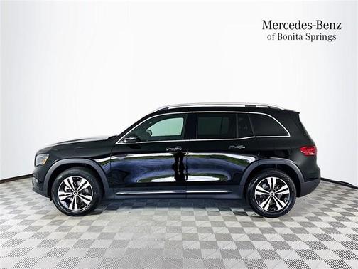 2025 Mercedes-Benz GLB 250 4MATIC