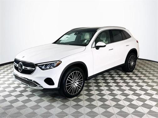 2026 Mercedes-Benz GLC 300 Base