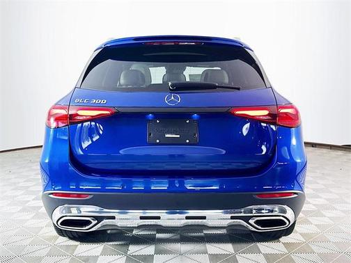 2026 Mercedes-Benz GLC 300 Base