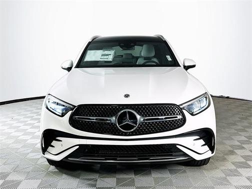 2026 Mercedes-Benz GLC 300 4MATIC