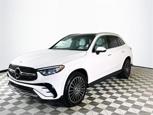 2026 Mercedes-Benz GLC 300 4MATIC