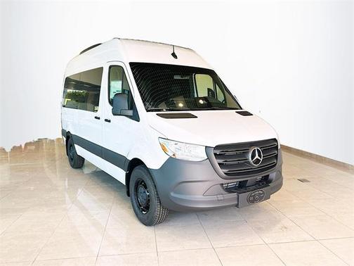 2025 Mercedes-Benz Sprinter 2500 Standard Roof