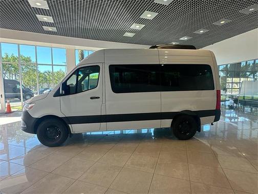 2025 Mercedes-Benz Sprinter 2500 Standard Roof
