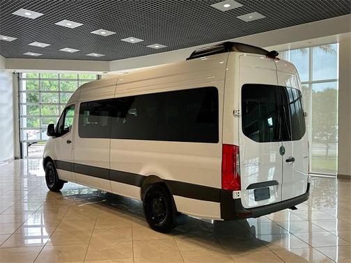 2025 Mercedes-Benz Sprinter 2500 High Roof