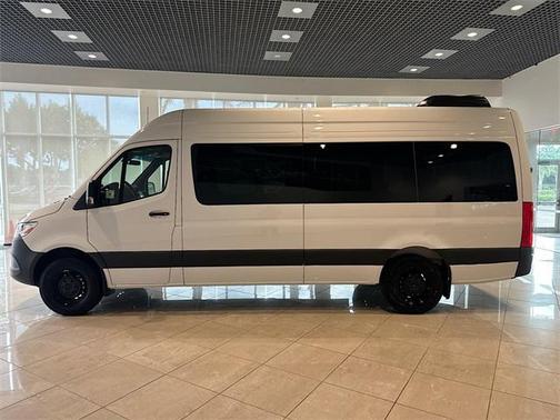 2025 Mercedes-Benz Sprinter 2500 High Roof