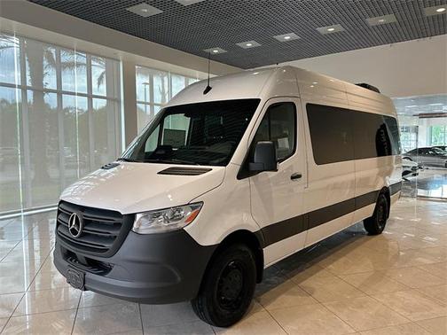 2025 Mercedes-Benz Sprinter 2500 High Roof