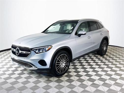 2026 Mercedes-Benz GLC 300 Base