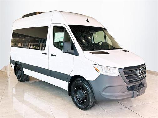 2024 Mercedes-Benz Sprinter 2500 Standard Roof