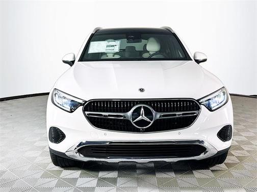 2026 Mercedes-Benz GLC 300 4MATIC