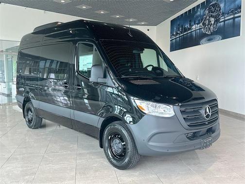 2025 Mercedes-Benz Sprinter 2500 Standard Roof