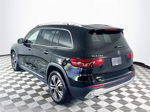 2026 Mercedes-Benz GLB 250 Base