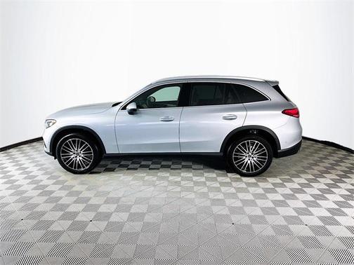 2026 Mercedes-Benz GLC 300 Base