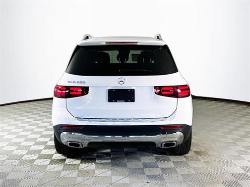 2026 Mercedes-Benz GLB 250 Base