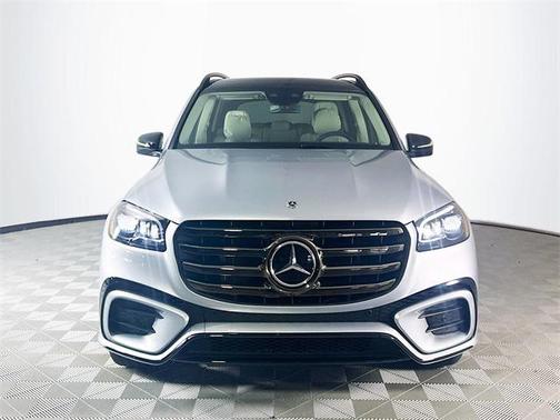 2026 Mercedes-Benz GLS 450 4MATIC