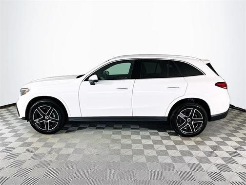 2025 Mercedes-Benz GLC 300 4MATIC