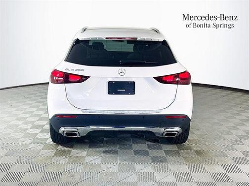 Polar White 2026 Mercedes-Benz GLA 250 4MATIC