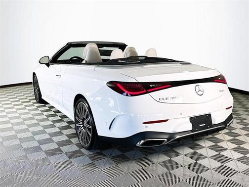 2026 Mercedes-Benz CLE 300 4MATIC Cabriolet