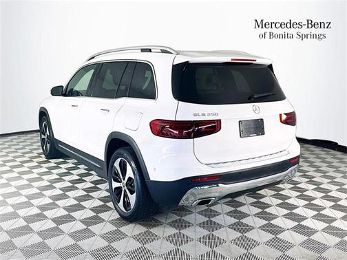 2025 Mercedes-Benz GLB 250 Base