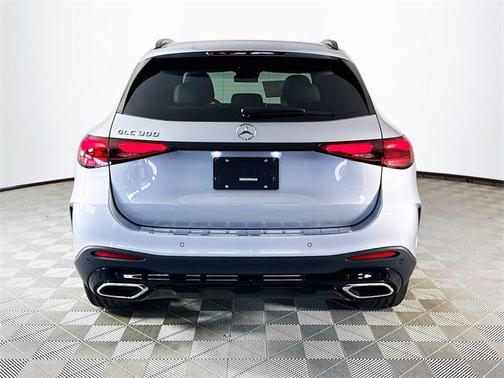 2026 Mercedes-Benz GLC 300 Base