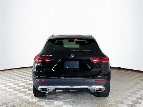 2025 Mercedes-Benz GLA 250 Base
