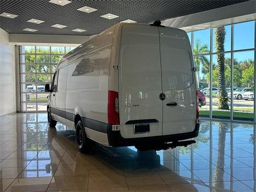 2026 Mercedes-Benz Sprinter 2500 High Roof